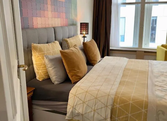 Amsterdam 4 Holiday Guestrooms